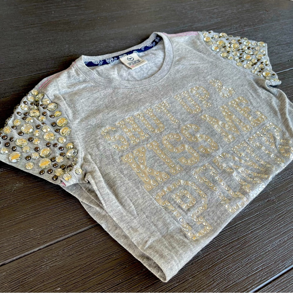 Victoria’s Secret pink bling tee